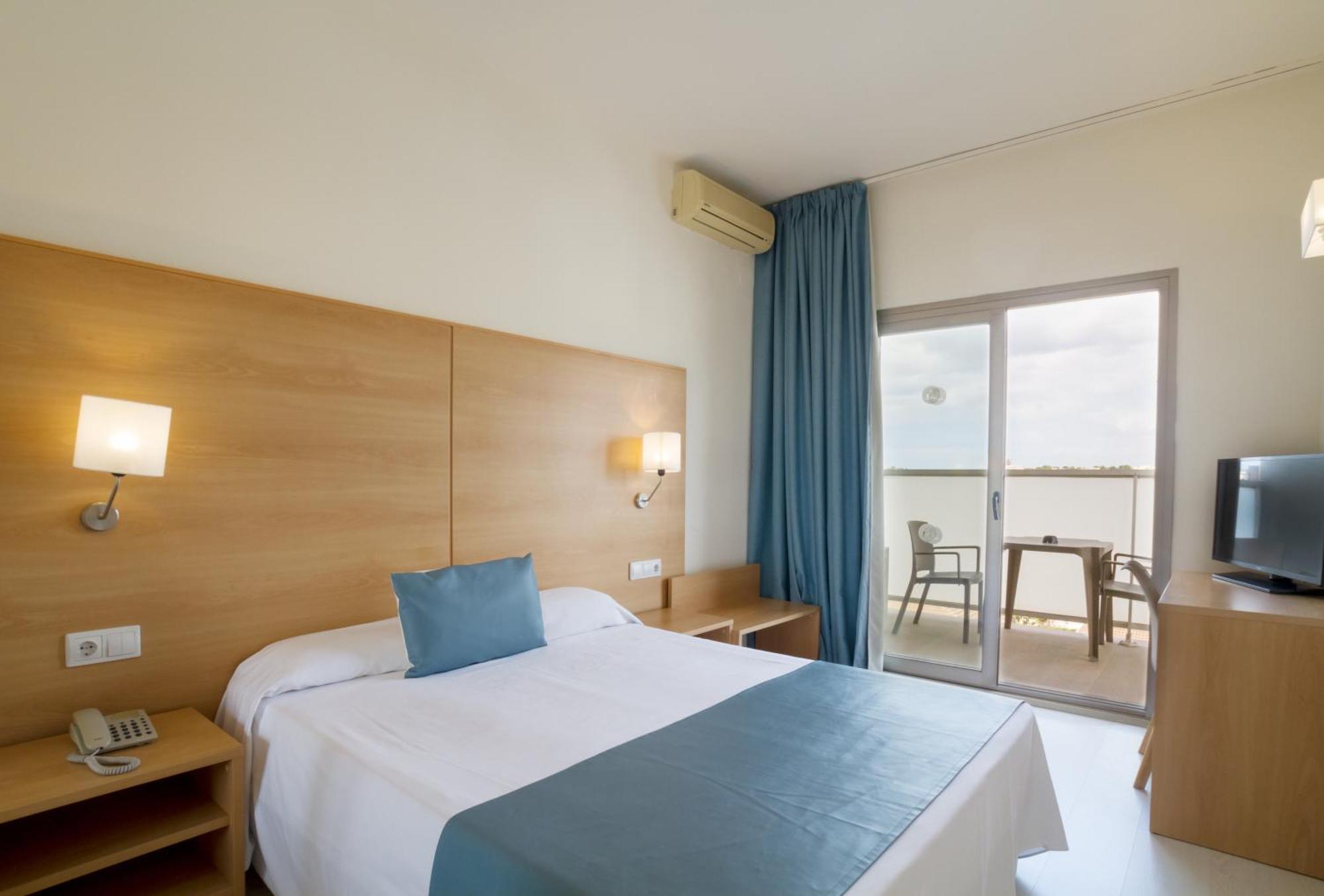 Ibersol Playa Dorada Hotel 3*