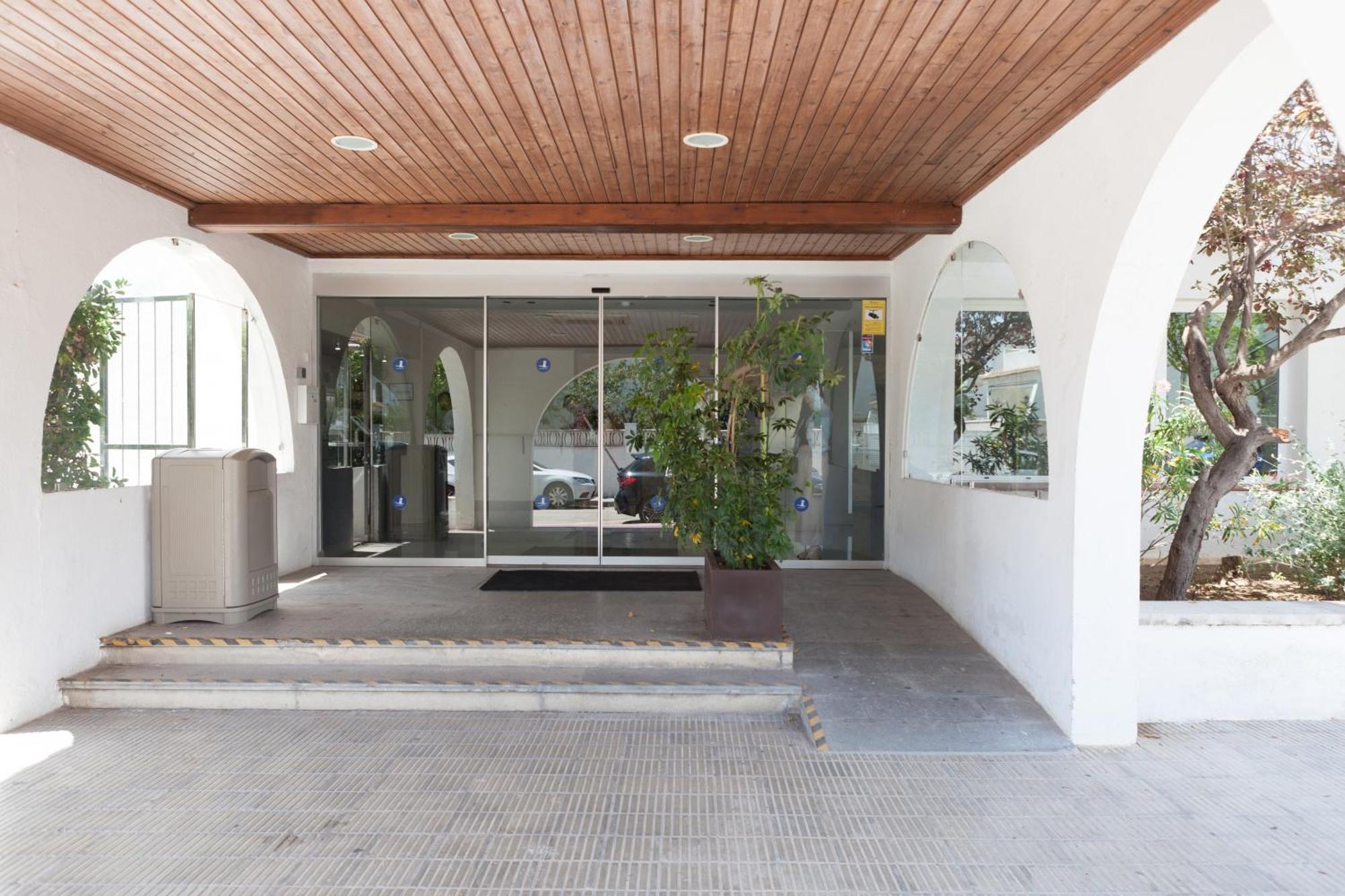 Hotel Ohtels San Salvador 3*