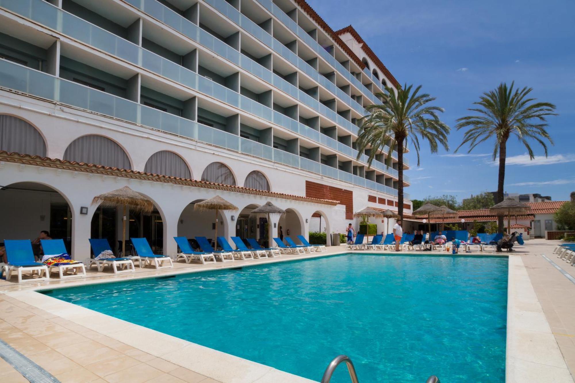 Hotel Ibersol Playa Dorada 3*